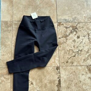 Fabletics, black leggings